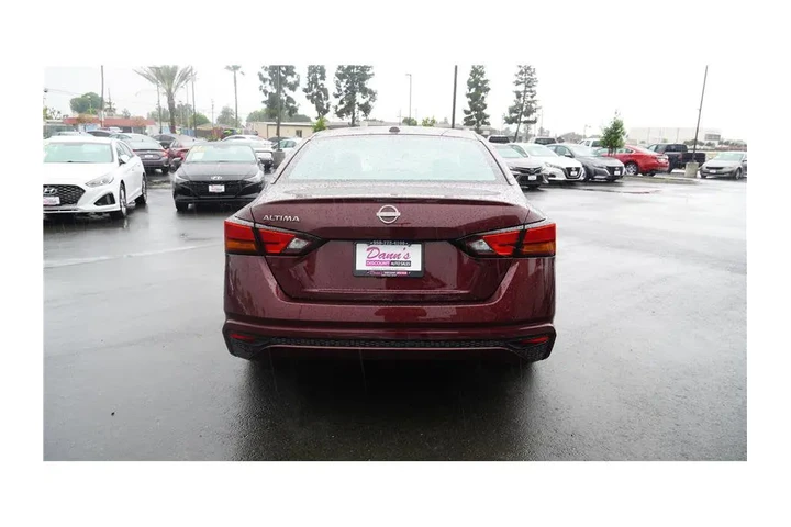 $22184 : 2025 Altima SV image 7