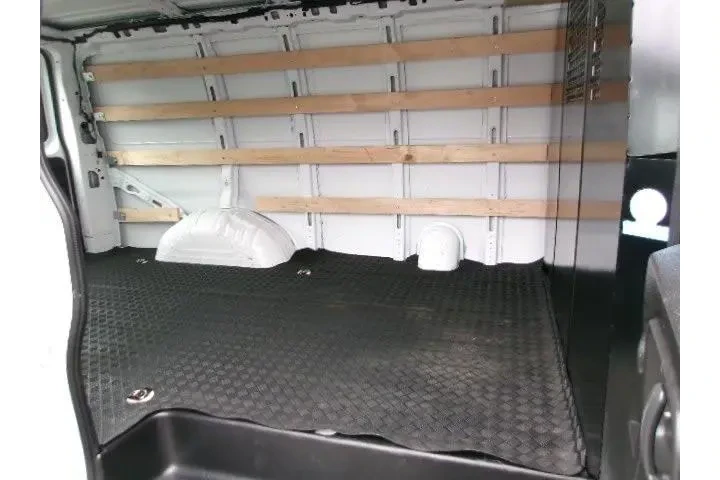 $31996 : Chevrolet Express 2024 2500 image 6