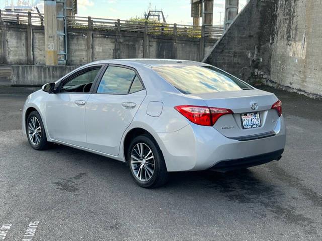 $10988 : 2019 Corolla LE image 4