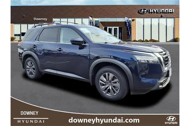 $24972 : Nissan Pathfinder 2022 SV 4d image 3