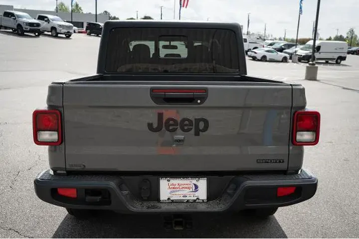 $32987 : Jeep Gladiator 2021 4x4 Spor image 8