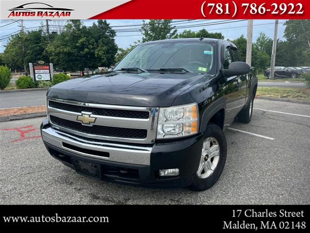 $9500 : Used 2011 Silverado 1500 4WD image 1