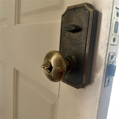 24H Locksmith image 4