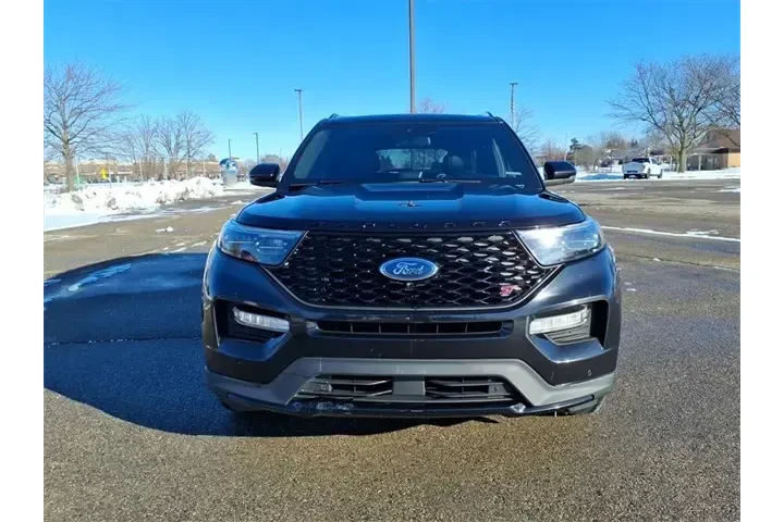 $28950 : Ford Explorer 2020 AWD ST 4d image 2
