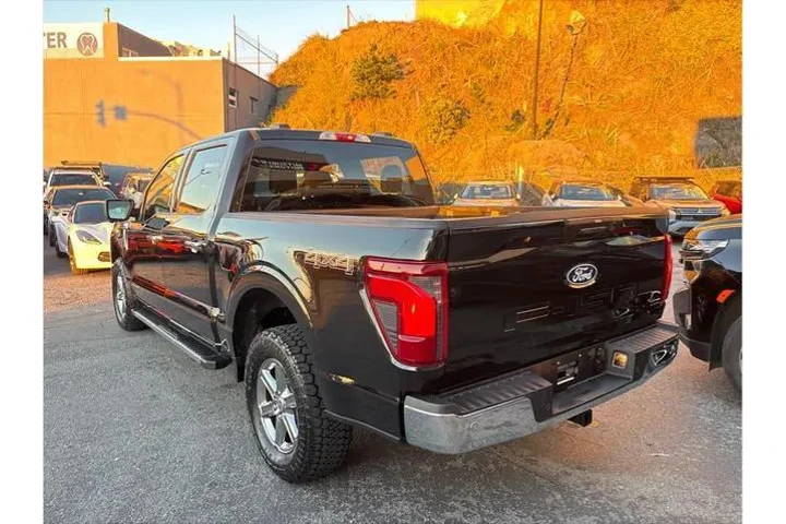 $39498 : Ford F-150 2024 4x4 XLT 4dr image 4