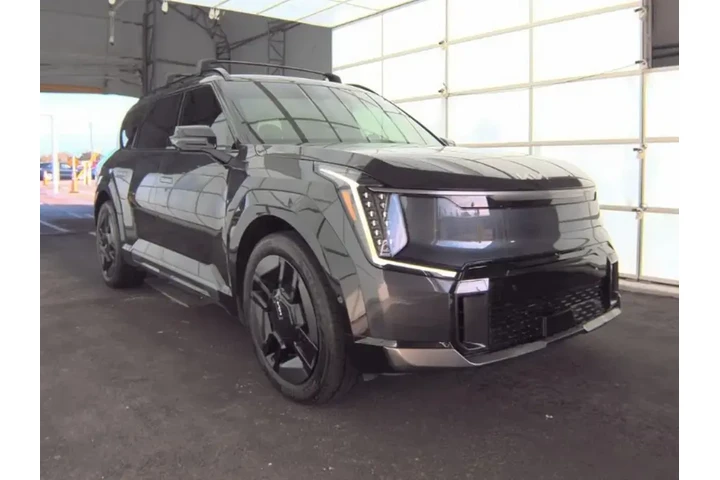 $35893 : Kia EV9 2024 AWD GT-Line 4dr image 4