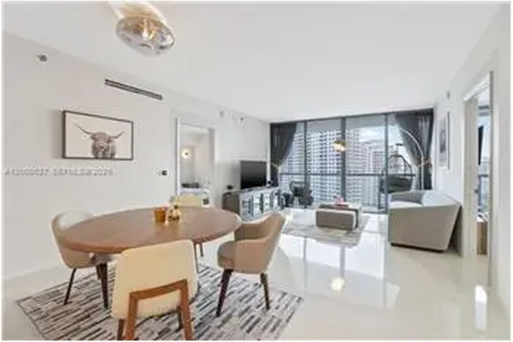 $5700 : Rental property with 2 bedro image 3