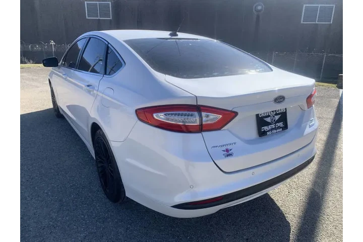 $7495 : 2016 Fusion SE image 4