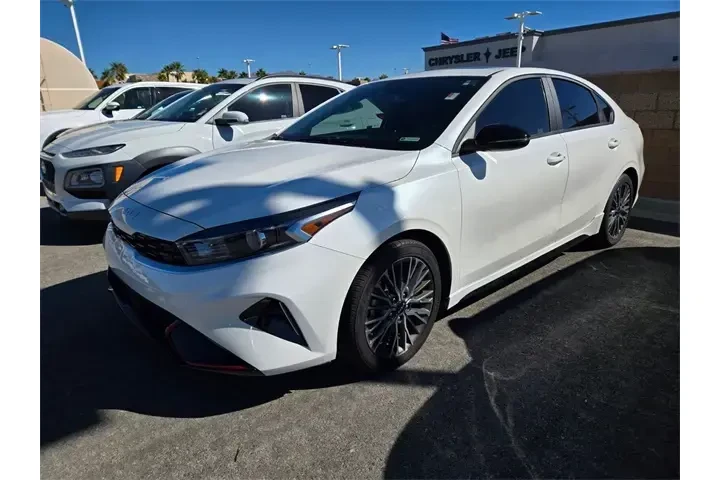 $20550 : Kia Forte 2024 GT-Line 4dr S image 3