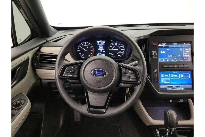 $30998 : Subaru Forester 2026 AWD Bas image 10