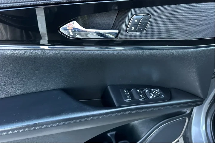 $27900 : Lincoln Nautilus 2022 Standa image 10