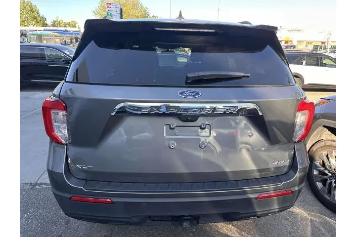 $30990 : Ford Explorer 2023 AWD XLT 4 image 3