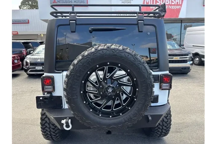 $31388 : Jeep Wrangler Unlimited 2016 image 6