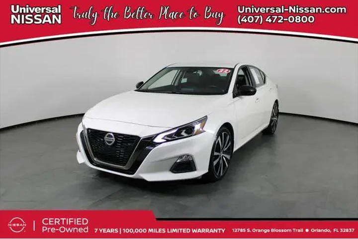 $18863 : Nissan Altima 2022 2.5 SR 4d image 1