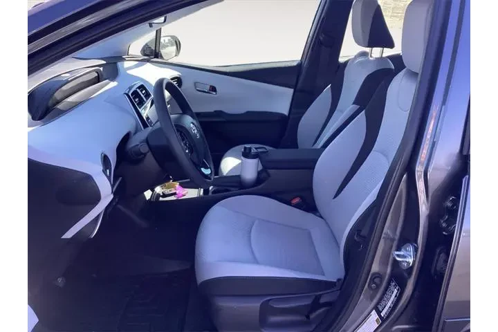 $26000 : Toyota Prius 2022 XLE 4dr Ha image 4