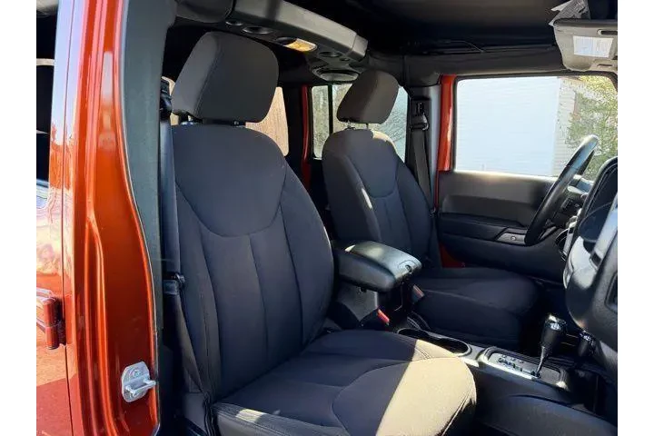 $9995 : Jeep Wrangler Unlimited 2014 image 8