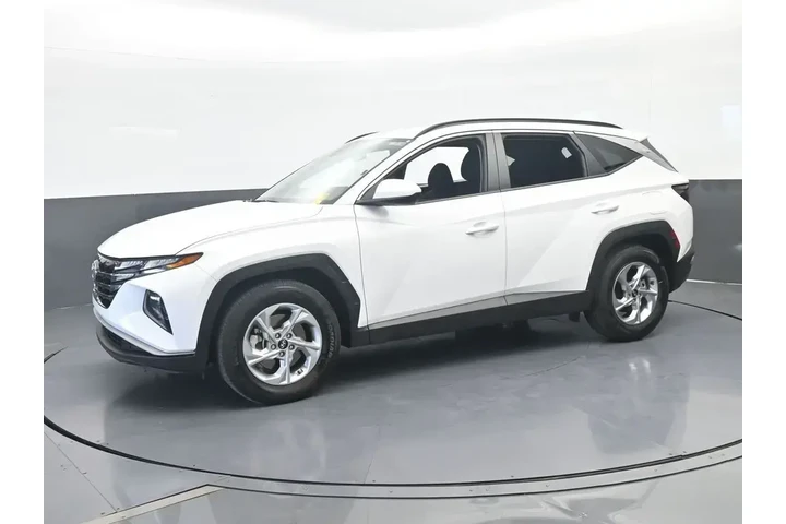 $19240 : Hyundai TUCSON 2024 SEL Flee image 2