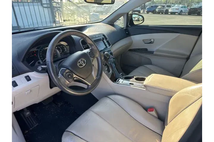 $12998 : Toyota Venza 2015 XLE V6 4dr image 8