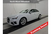 Audi A4 2023 AWD quattro S l en Miami