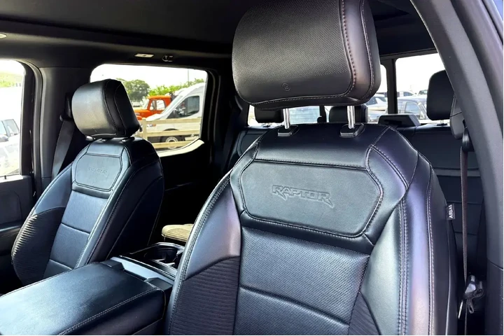 $55977 : Ford F-150 2021 4x4 Raptor 4 image 9