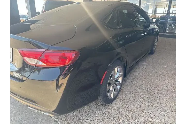 $7644 : Chrysler 200 2015 S 4dr Seda image 4