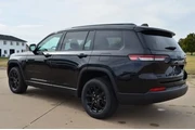 $31333 : Jeep Grand Cherokee L 2024 4 thumbnail