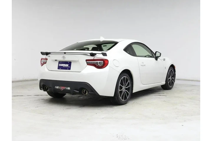 $24998 : Toyota 86 2018 GT 2dr Coupe image 8