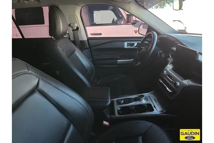 $25493 : Ford Explorer 2021 AWD XLT 4 image 5