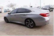 $24988 : Honda Accord 2022 Sport 4dr thumbnail