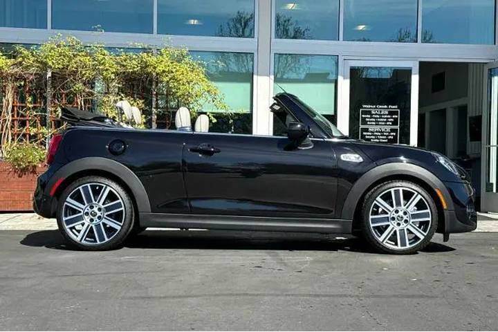 $27999 : MINI Convertible 2020 Cooper image 3