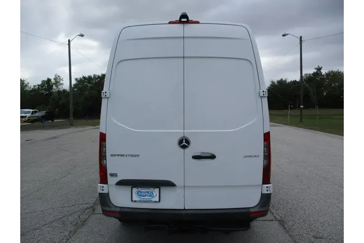 $34995 : Mercedes-Benz Sprinter 2021 image 6