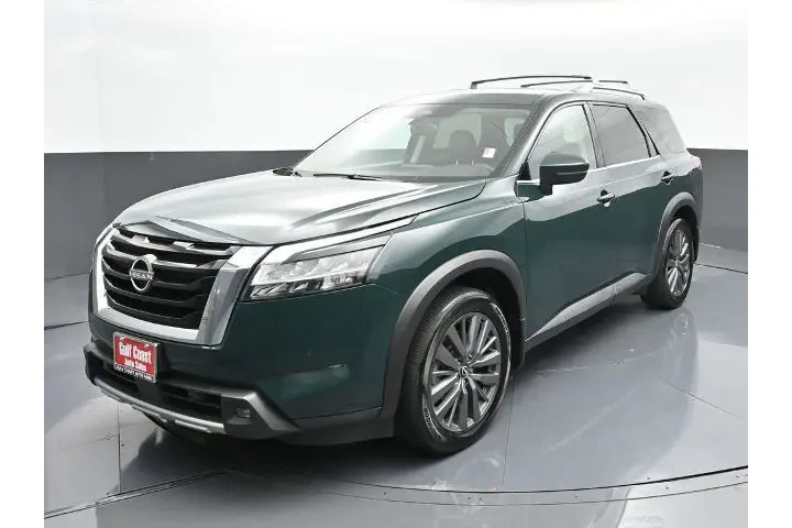 $26034 : Nissan Pathfinder 2022 SL 4d image 1