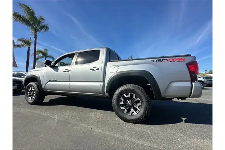 $33000 : Toyota Tacoma 2019 4x4 TRD S image 4