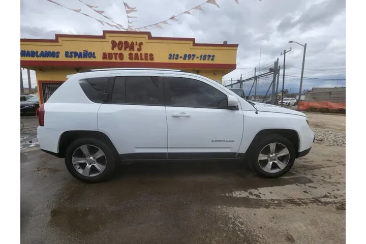 2017 Compass High Altitude image 10