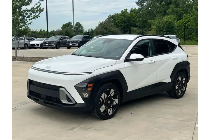 $20443 : Hyundai KONA 2024 SEL 4dr Cr image 3