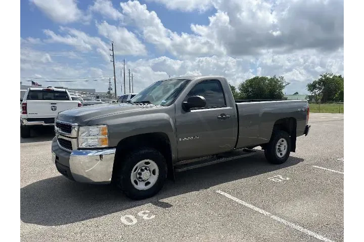 $13981 : Chevrolet Silverado 2500HD 2 image 4