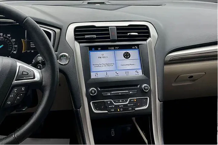 $14500 : Ford Fusion 2017 SE 4dr Seda image 9