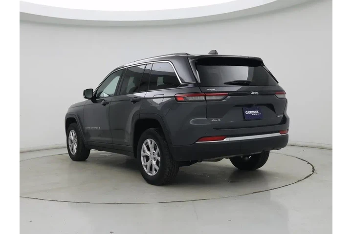 $32998 : Jeep Grand Cherokee 2022 4x4 image 2