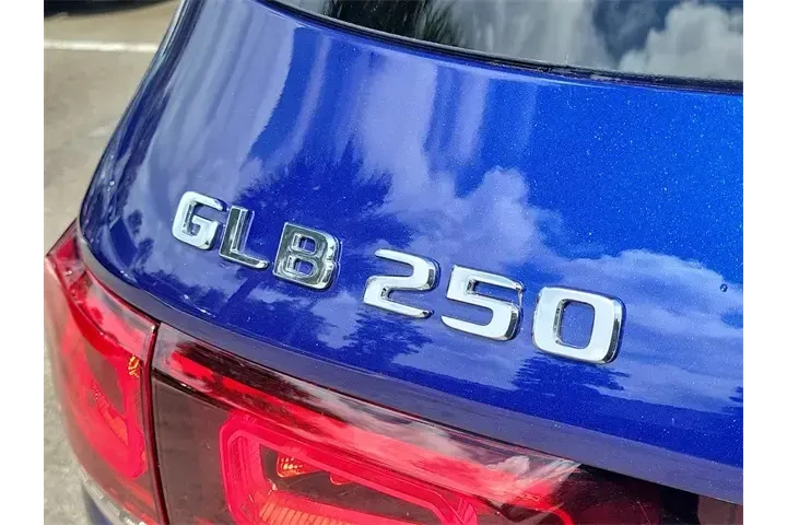 $33990 : Mercedes-Benz GLB 2023 GLB 2 image 7