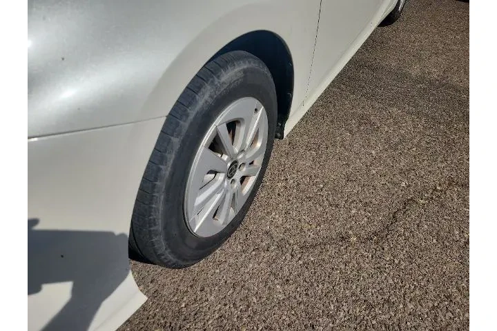 $16491 : Toyota Prius 2016 Two 4dr Ha image 5