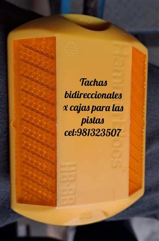 $2 : Venta de tachas reflectivas image 1