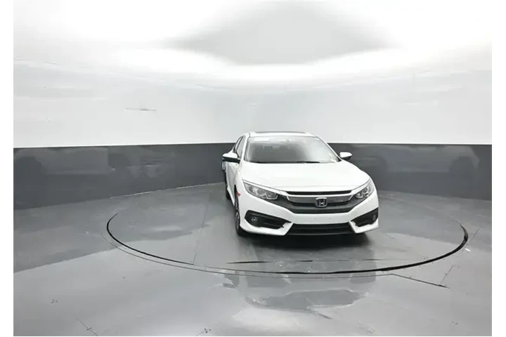 $18248 : Honda Civic 2018 EX-L 4dr Se image 2