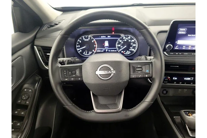 $24998 : Nissan Rogue 2025 AWD SV 4dr image 10