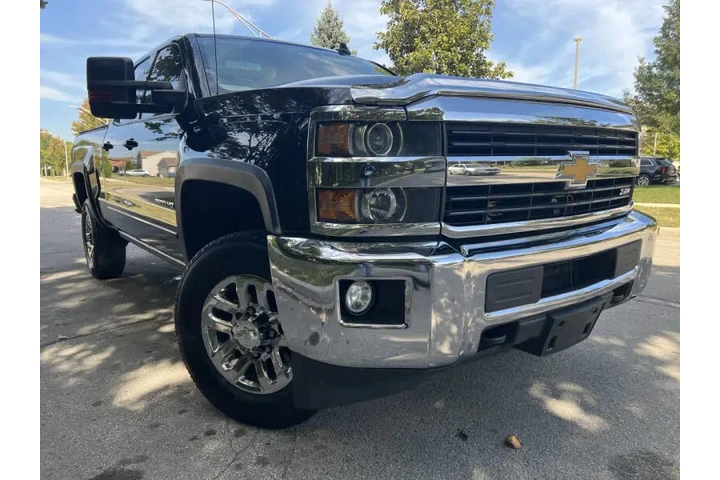 $20995 : 2015 Silverado 2500HD LT image 8
