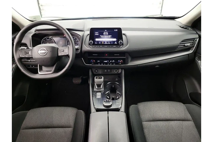 $24998 : Nissan Rogue 2025 AWD SV 4dr image 9