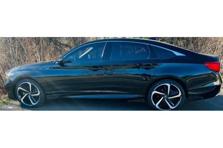 $20000 : 2020 Accord Sport image 4