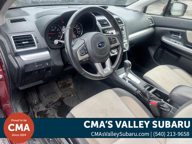 $16997 : PRE-OWNED 2017 SUBARU CROSSTR image 10