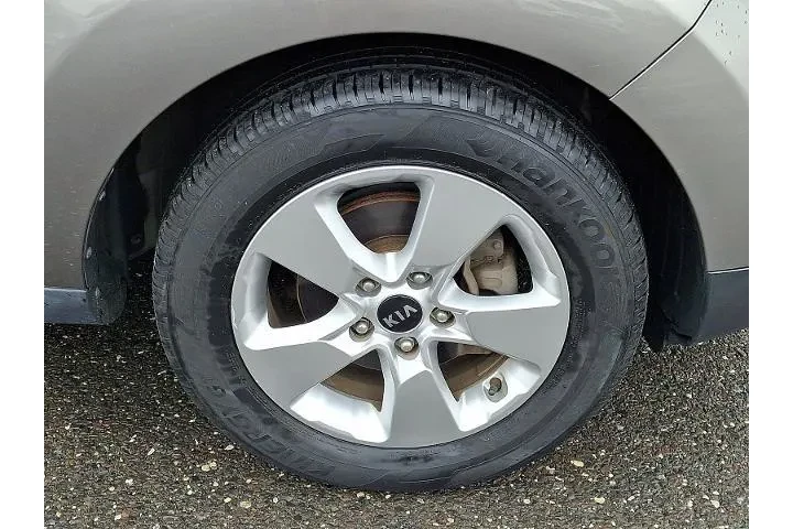 $11997 : Kia Soul 2018 4dr Crossover image 8