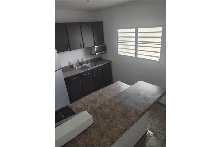 $180000 : Barrio Cibuco 2  Corozal image 2