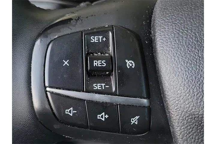 $17725 : Ford Escape 2021 SE 4dr SUV image 8